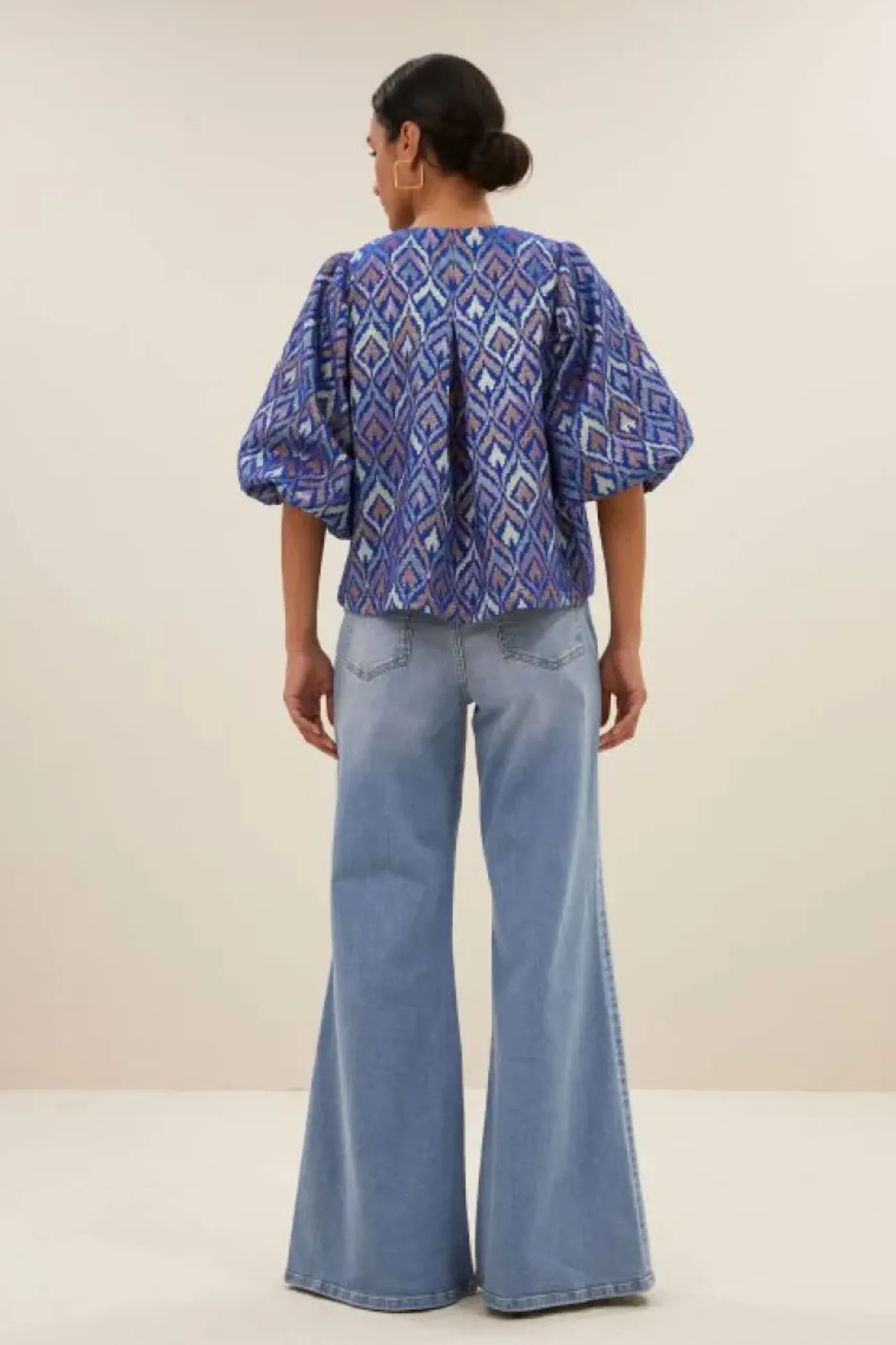 By bar Blouses*mauri blouse | pavo jacquard print