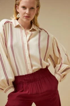 By bar Blouses*sarah short athia blouse | grenache